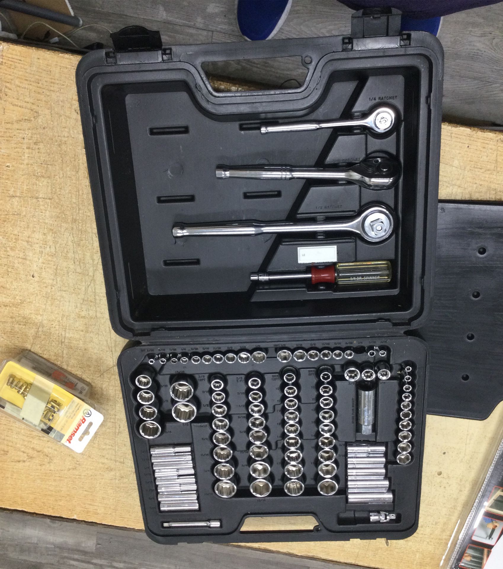 Husky 100 Piece Socket Set With Case