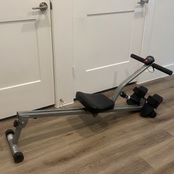 Adjustable Resistance Rowing Machine with Digital Monitor