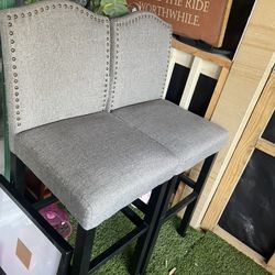 2 Bar Stools