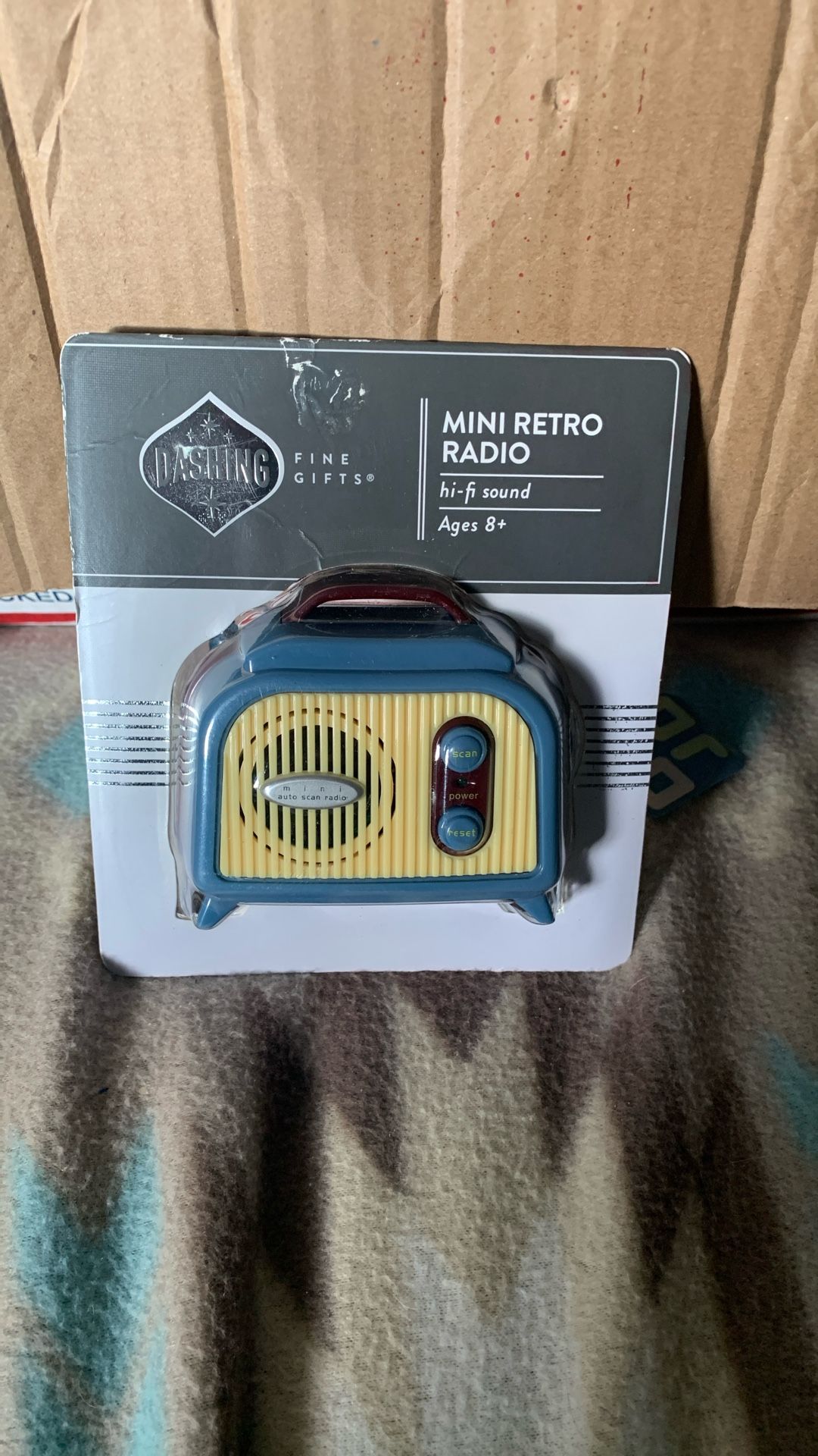 New Mini Retro Radio
