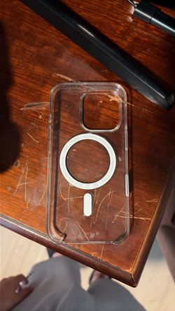 Apple iPhone 16 pro clear case
