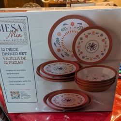 Jenny Martinez Dinner Ware Set