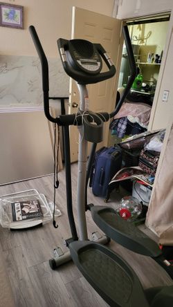 Proform Space Saver Elliptical 500