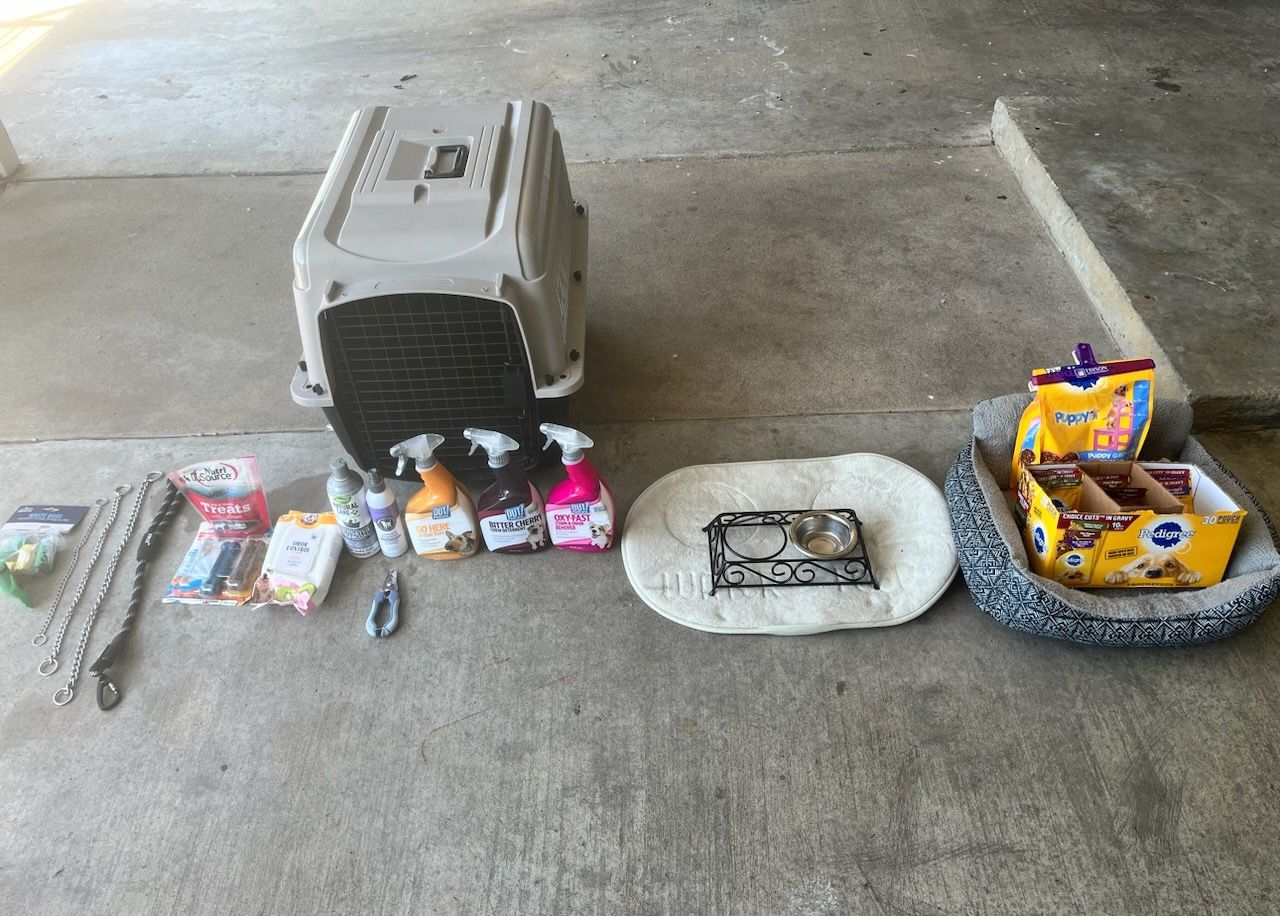 Dog Kennel (medium) & Numerous Dog Supplies.