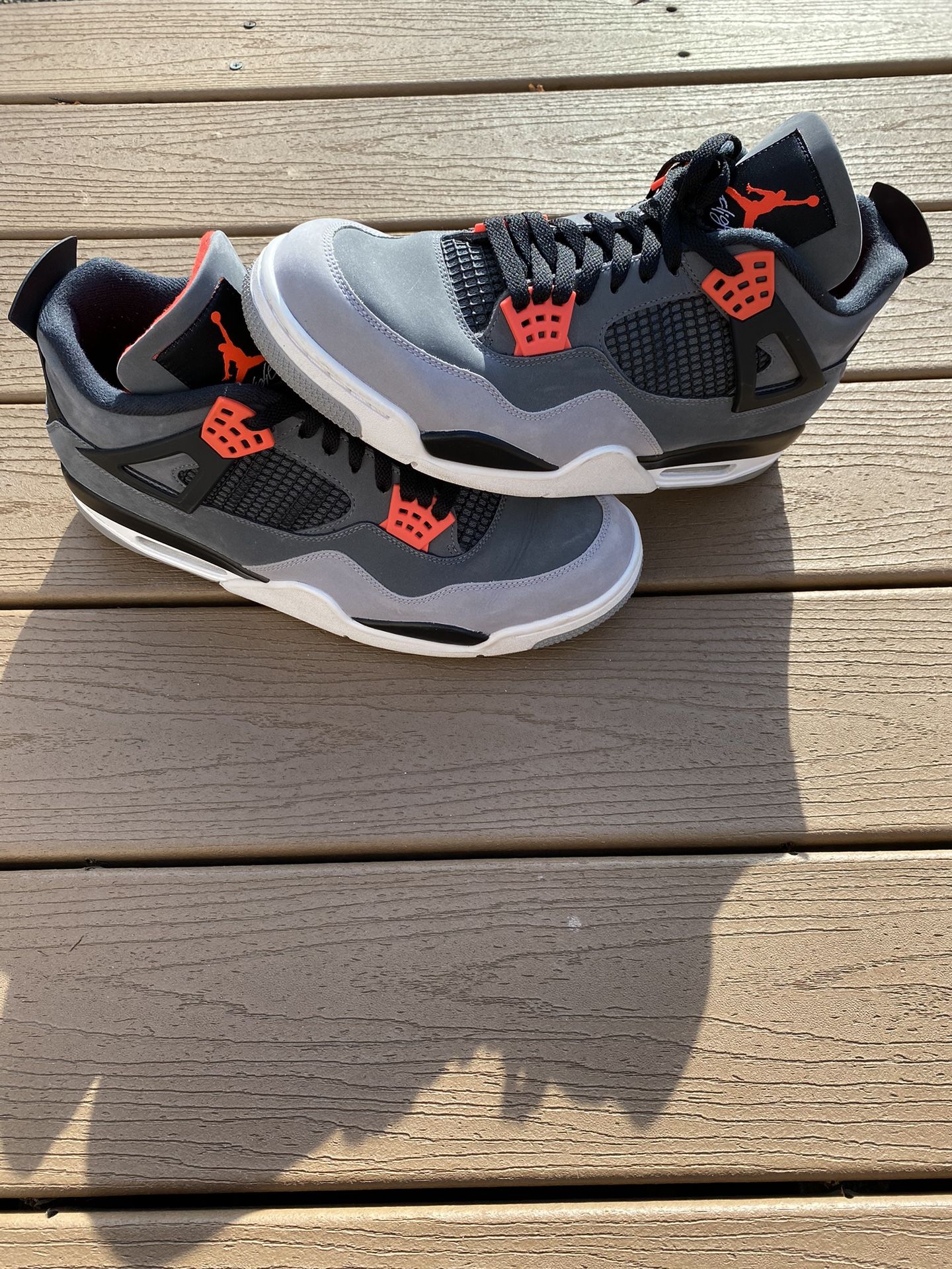 Air Jordan 4 Retro “Infrared”