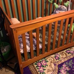 Crib With Mattress 