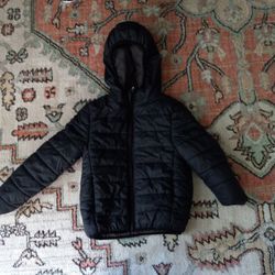 Kids Black Puffy Jacket 5T/6T