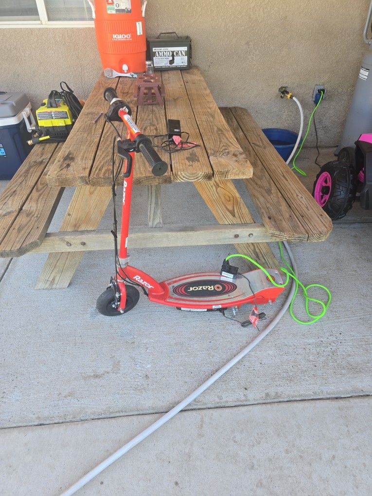 Razor Electric Scooter