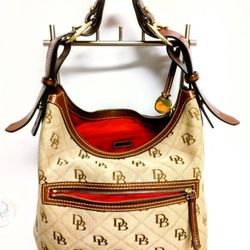 Dooney & Bourke Bag