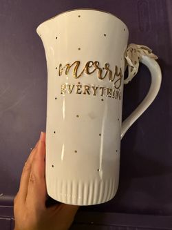 Mud pie pitcher
