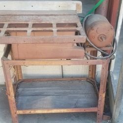 Craftsman 10" Table Saw With Stand