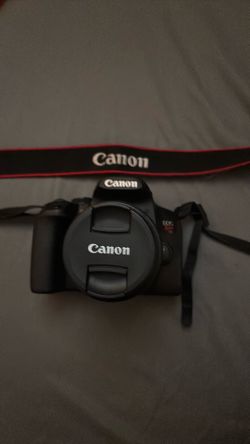 Canon EOS Rebel T8i 4K camera vlog setup barely used