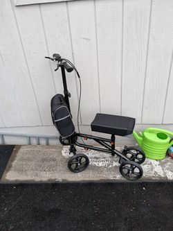 Knee scooter blessreach $ 30 firm price