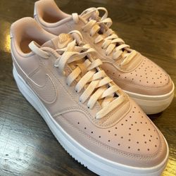 Nike Women’s Court Vision Alta, SZ 11