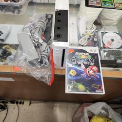 Wii Sistem One Controller Cables And Mario Galaxy 