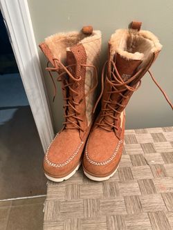 Tall Lace-Up Moccasin Winter Boots