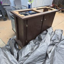 Fish Tank 80 Gal Wit H Stand 