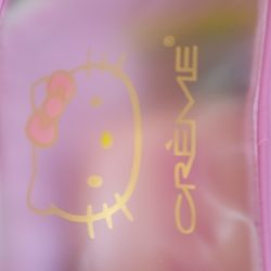 Hello Kitty Creme Make Up Bag Bundle