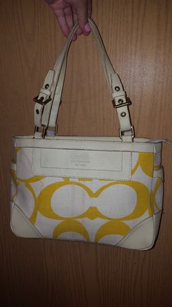 COACH SIGNATURE Shoulder Purse, HANDBAG