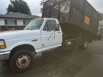 Ford dump Truck