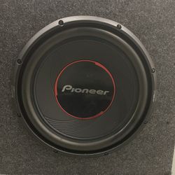Pioneer 12’ Single Subwoofer and Pioneer Amp