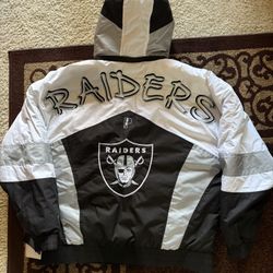 Raiders Jacket Nueva Sz XXL 