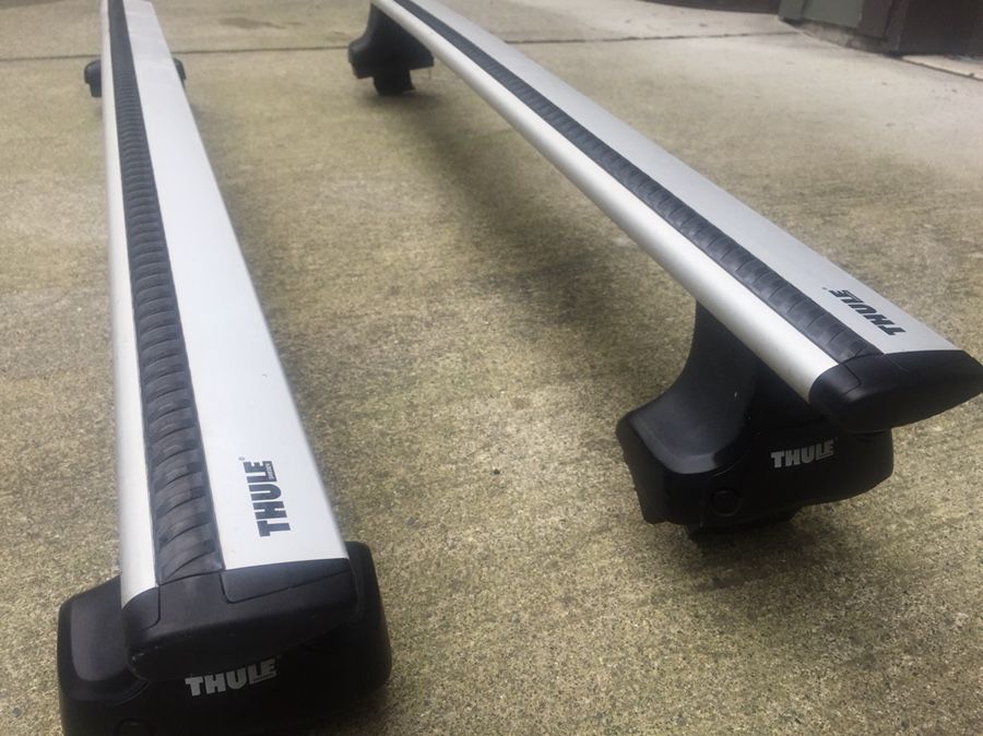 Thule Aeroblade roof rack Set (ARB53, foot pack, and kit 1590)