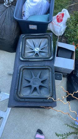 Boom box kicker