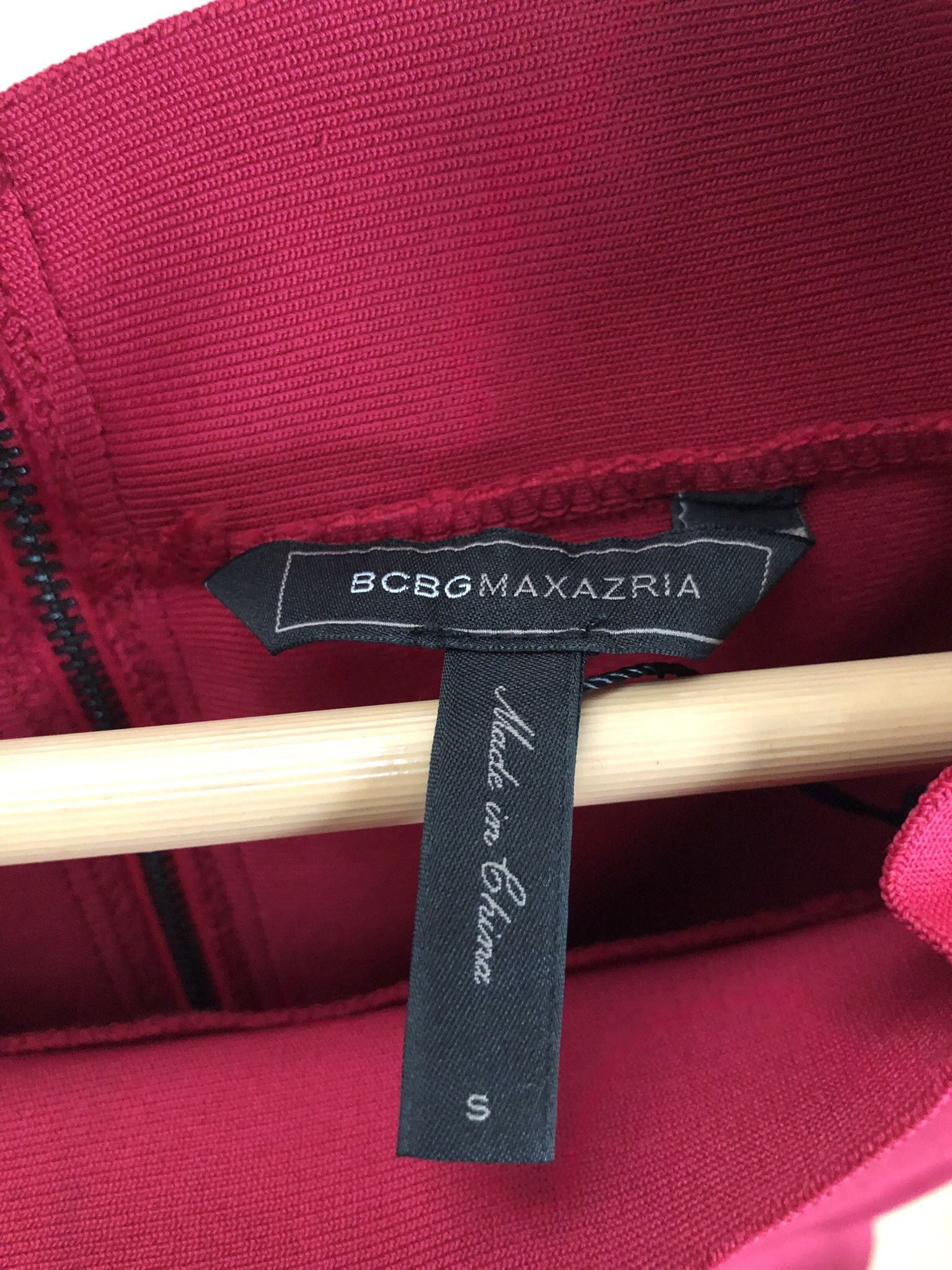 BCBG MAX AZRIA Bodycon Mini Dress W Short Sleeves In Deep Fuchsia