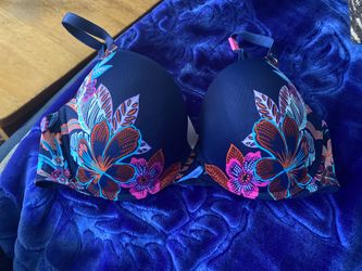 36 D