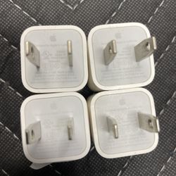 Apple iPhone Chargers 