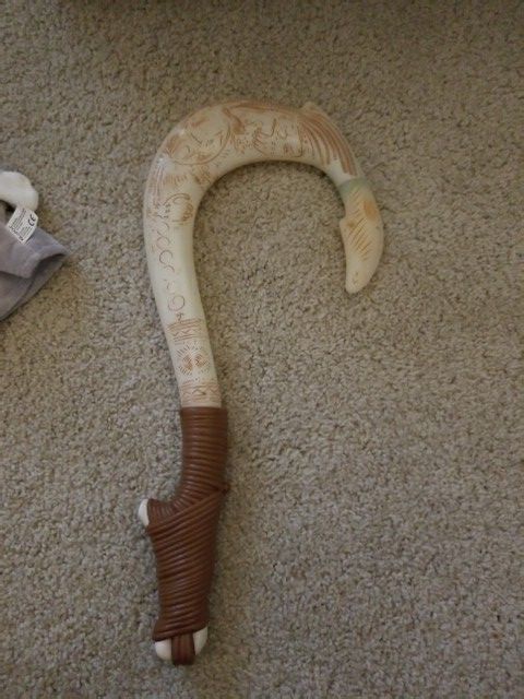 Moana toy: Maui's Magical fish hook