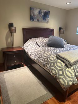 Bedroom set