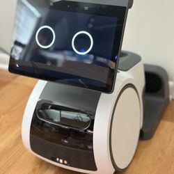 Amazon Astro - Home Security Camera Smart Robot