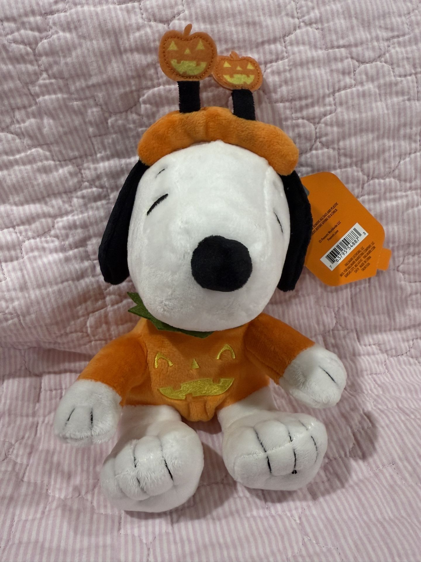 Halloween Snoopy $10