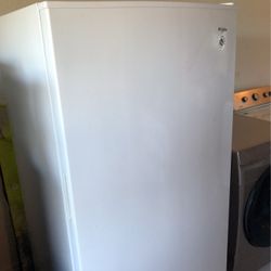 Whirlpool Upright Freezer 