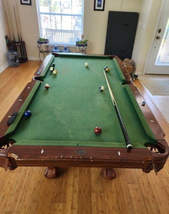 Pool Table -   Ready To Sell $400 OBO