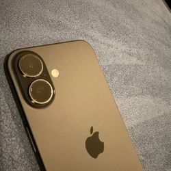 Yes AVAILABLE APPLE IPHONE 16 PLUS FACTORY UNLOCK 