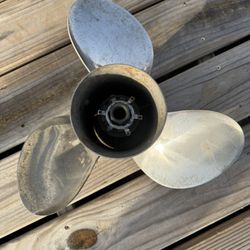 Mercury vengeance Propeller 