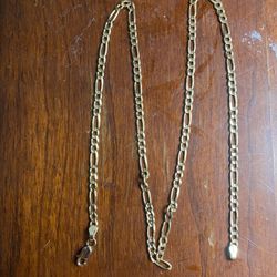Gold Chain . . . 14K . . . 19 Inches Long . . . 4.4 Grams