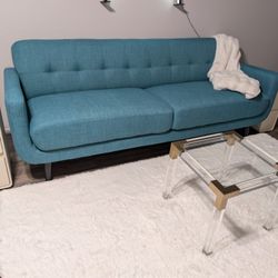 Brand New Out Of Box ☑️ Super Comfy SERTA Sofa