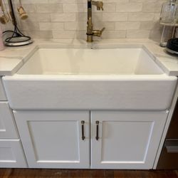 Kohler Whitehaven farmhouse Sink 