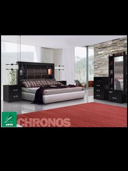 BROWN BEDROOM SET