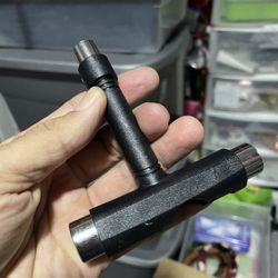 Multifunctional tool 3 way