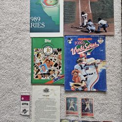 Vintage San Francisco Giants & Oakland A's & 7 Hologram Baseball Cards All For $40