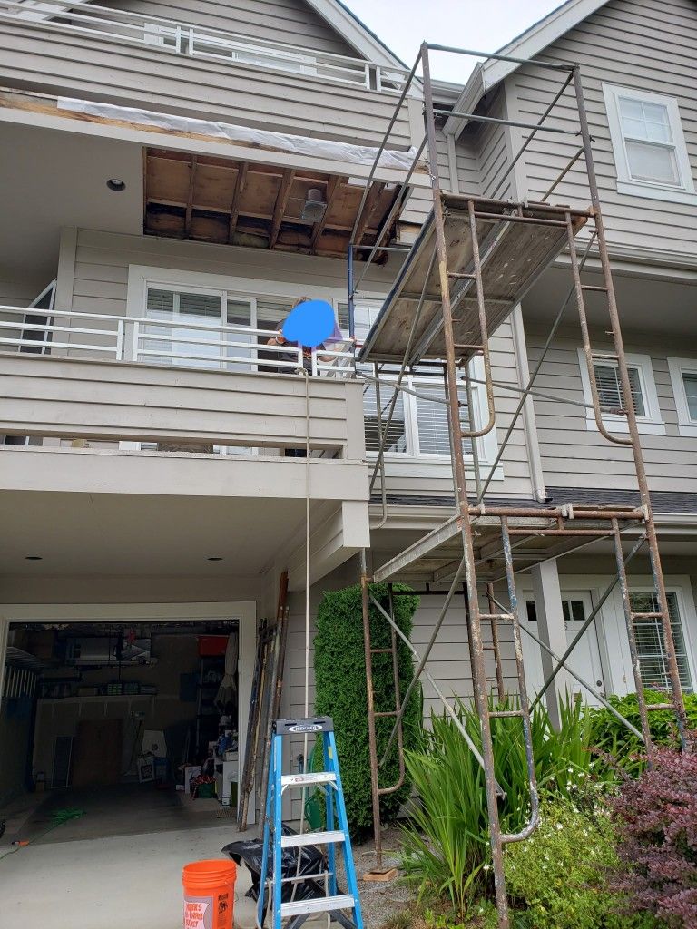 Scaffolding - Up To 3 Stories High