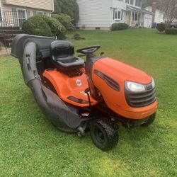 Ariens Ridingmower With Bagger 