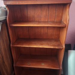 vintage Cushman Colonial Creations maple bookcase with four open shelves
