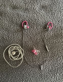 Brookstone Wireless Earphones