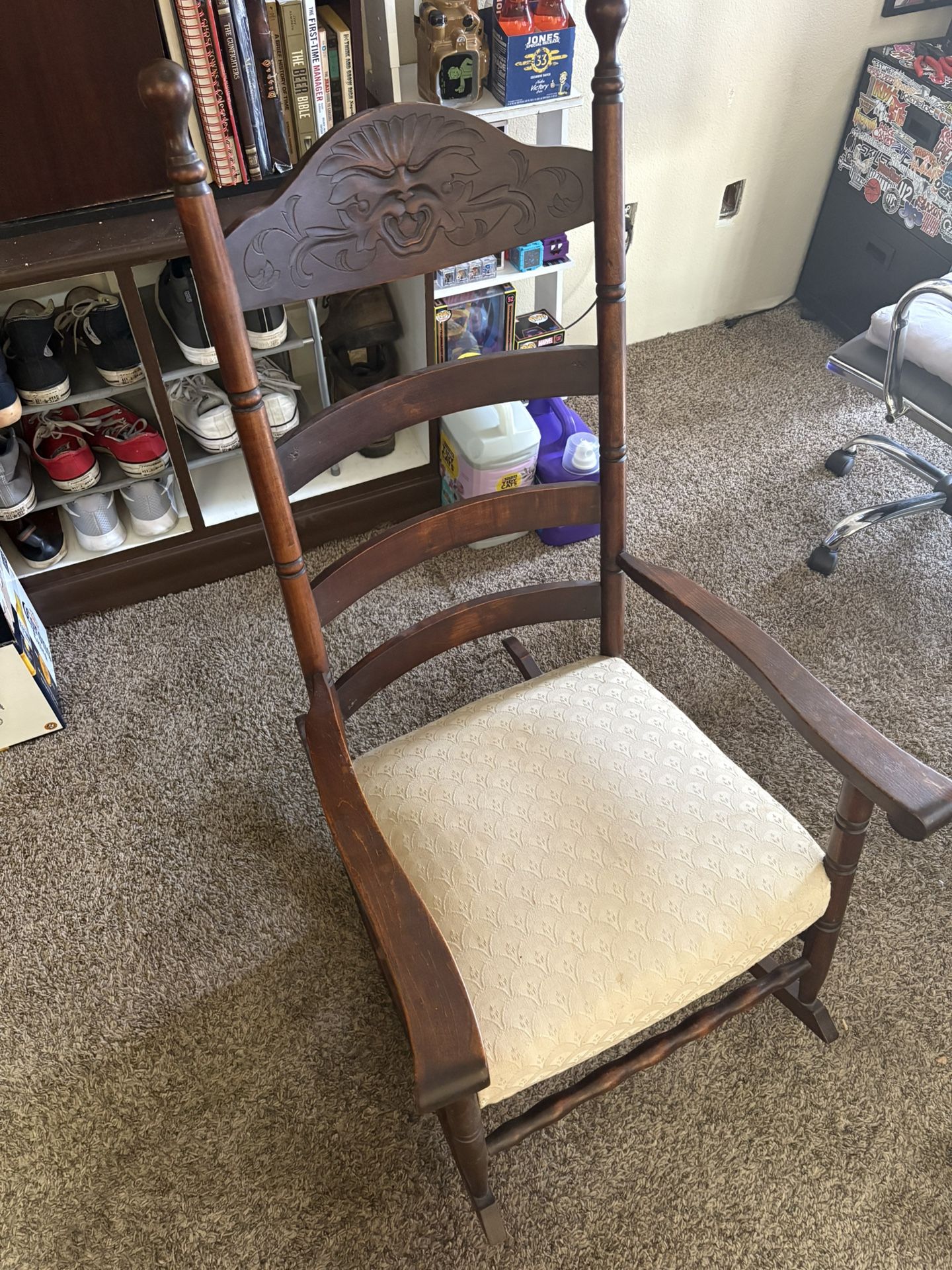 Solid Wood Vintage Rocking Chair